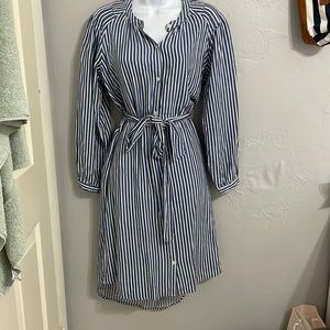 Stripped dress with pockets from gap